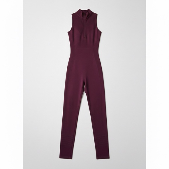 Fabletics x Khloé Kardashian Oasis Seamless Jumpsuit – Shadow Purple – Sz Medium - Picture 7 of 8